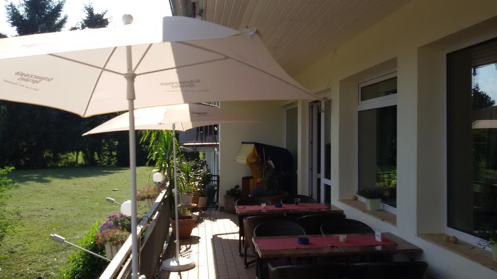 Hotel Schlossgarten Gladenbach ภายนอก รูปภาพ